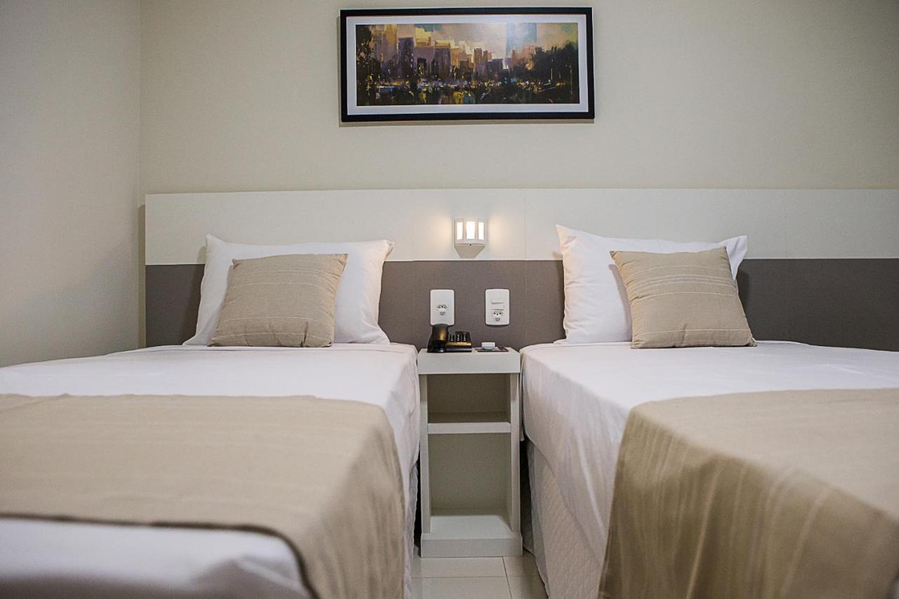 Bristol Easy Uba Hotel מראה חיצוני תמונה