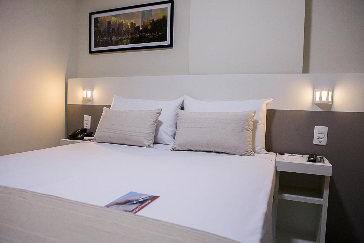 Bristol Easy Uba Hotel מראה חיצוני תמונה