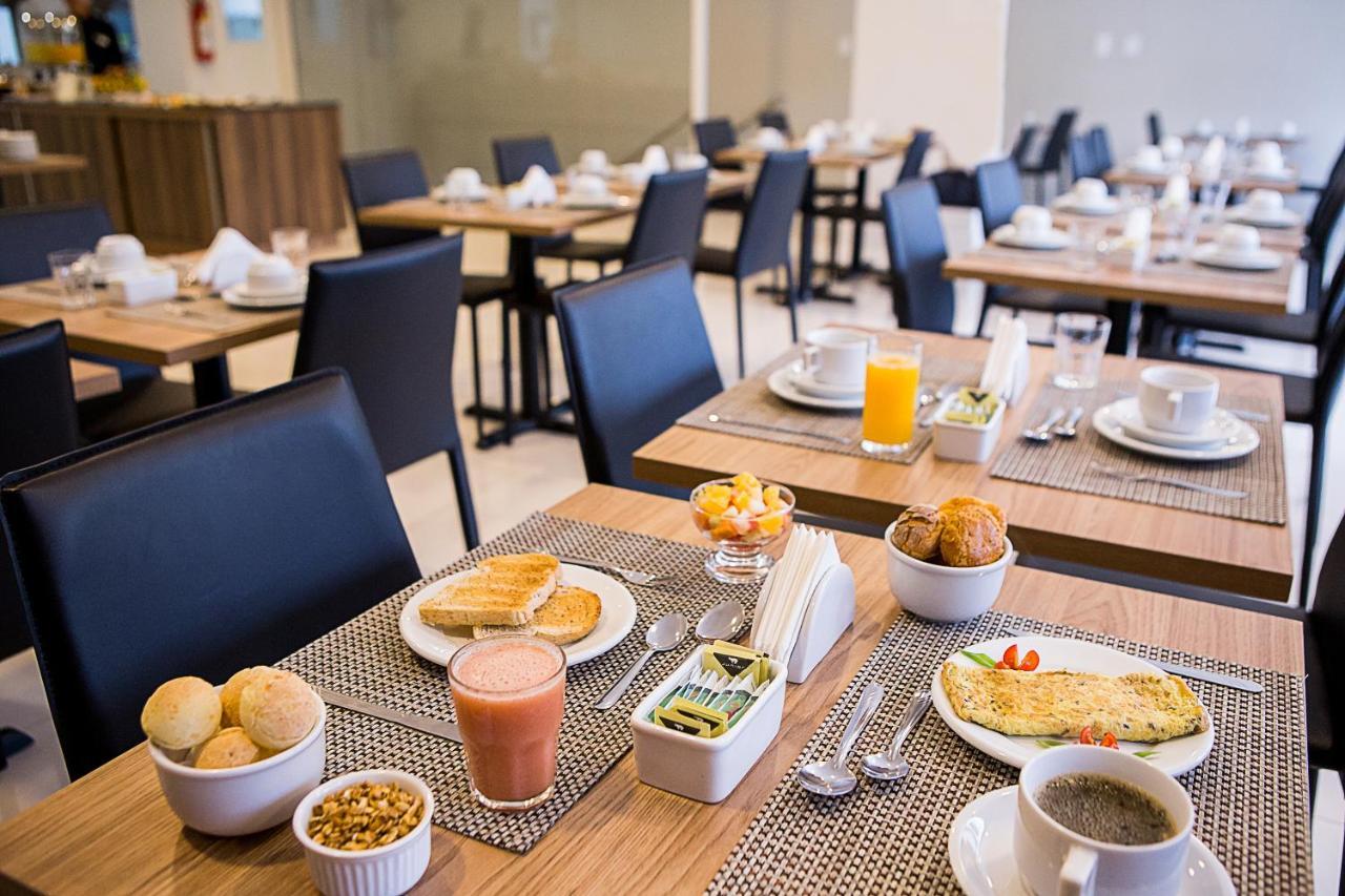 Bristol Easy Uba Hotel מראה חיצוני תמונה